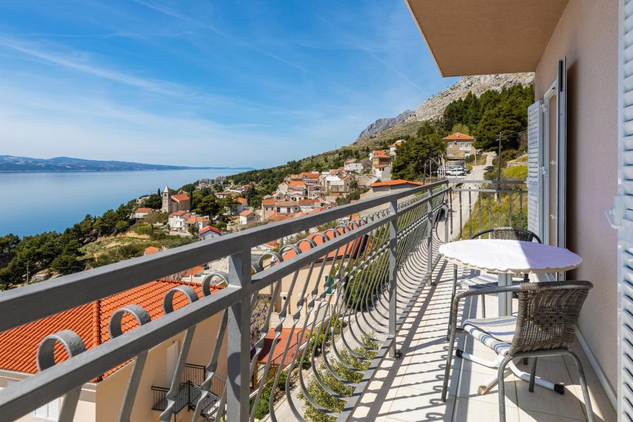 Apartments With A Parking Space Mimice, Omis - 2805 Exterior photo